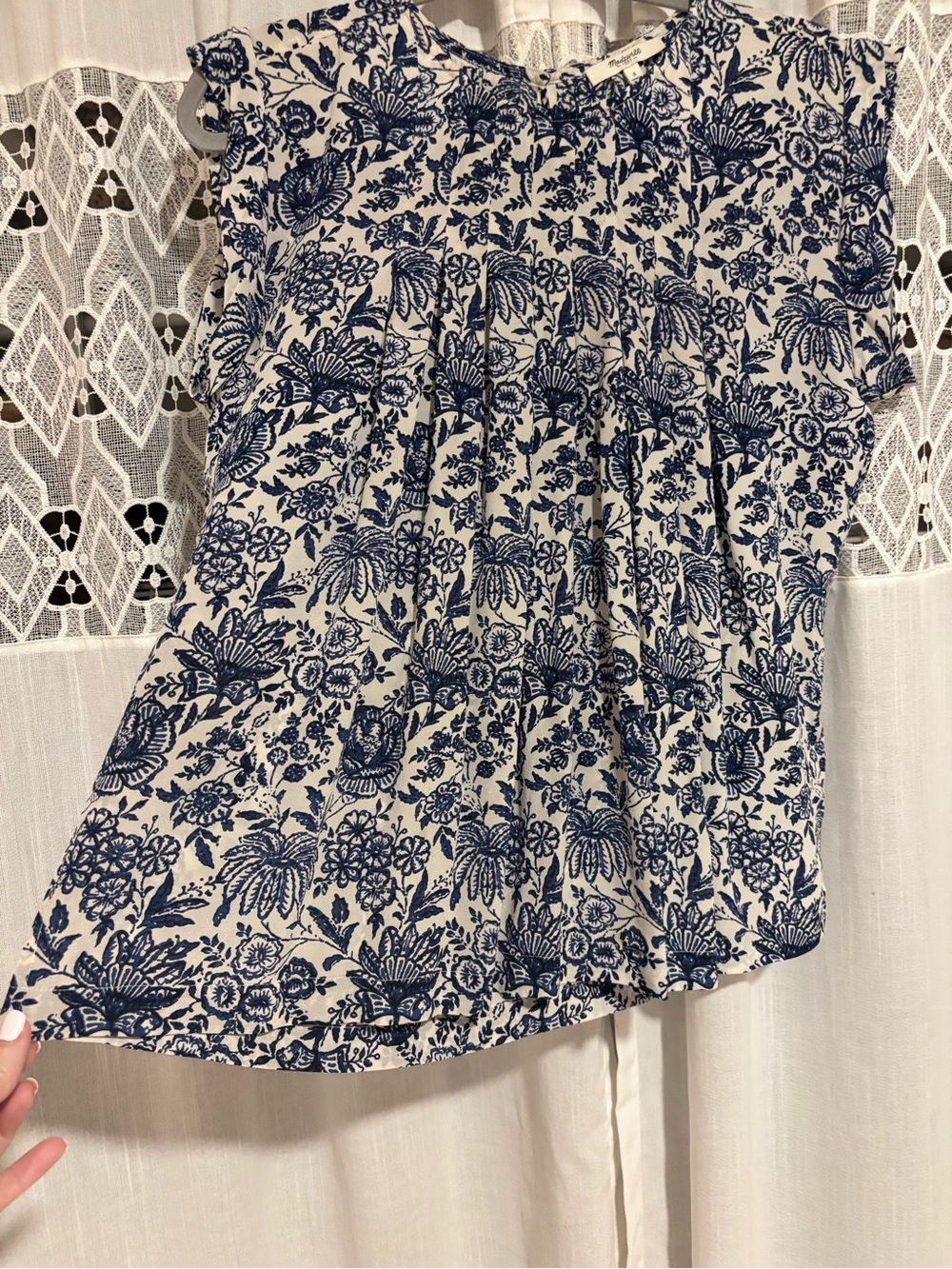 Madewell Blue and Cream Floral Tiered top blouse silk